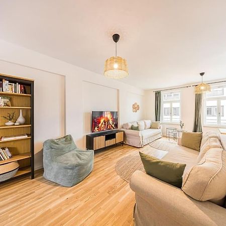 Stylisches Zentrales City-Apartment Mit 2 Balkonen Leipzig Extérieur photo