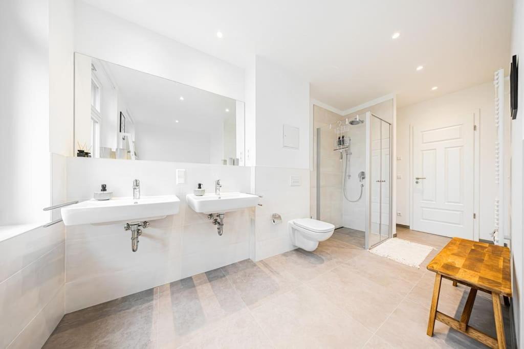 Stylisches Zentrales City-Apartment Mit 2 Balkonen Leipzig Extérieur photo