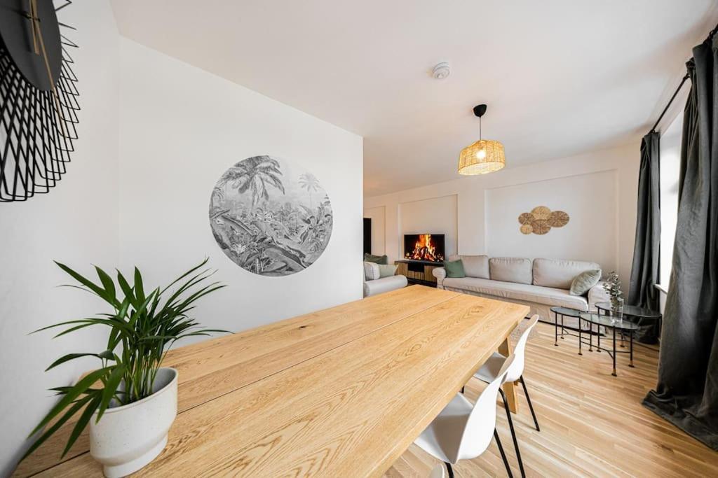 Stylisches Zentrales City-Apartment Mit 2 Balkonen Leipzig Extérieur photo